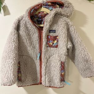 Patagonia Kids' Cream Fleece Jacket with Red Accents